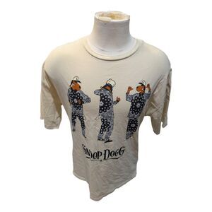 Snoop Dogg “Dog Supply” tee